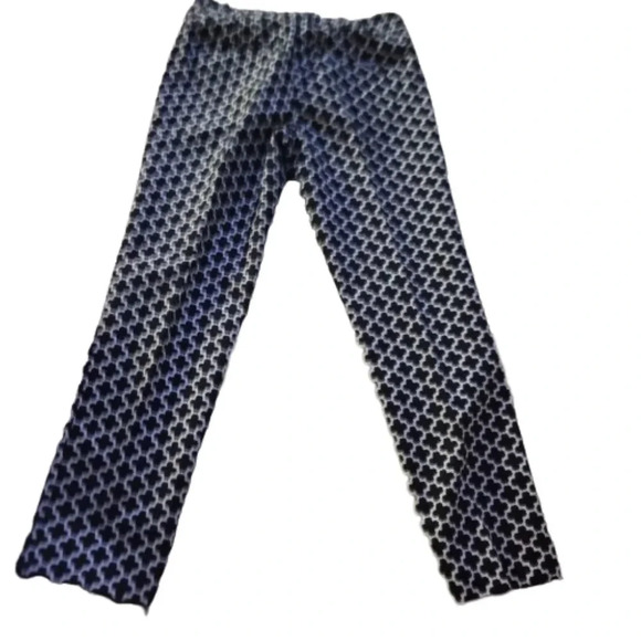 White House  Black Market black/ white pants.  Slim ankle. NWOT - Picture 4 of 9